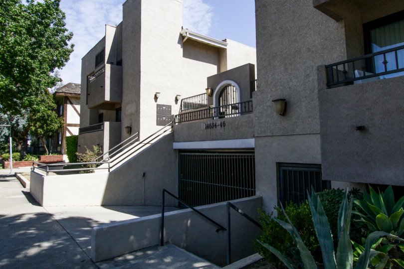 14634 Magnolia Blvd Sherman Oaks CA